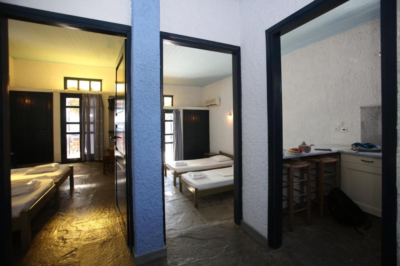 St George Studios & Apartments 바트시 외부 사진