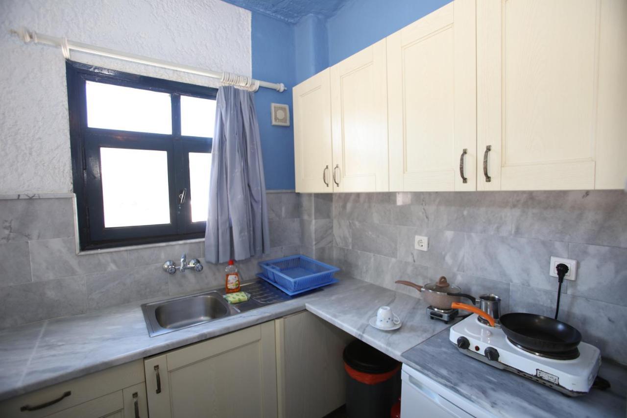 St George Studios & Apartments 바트시 외부 사진